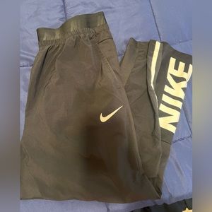 Nike XXL Pants